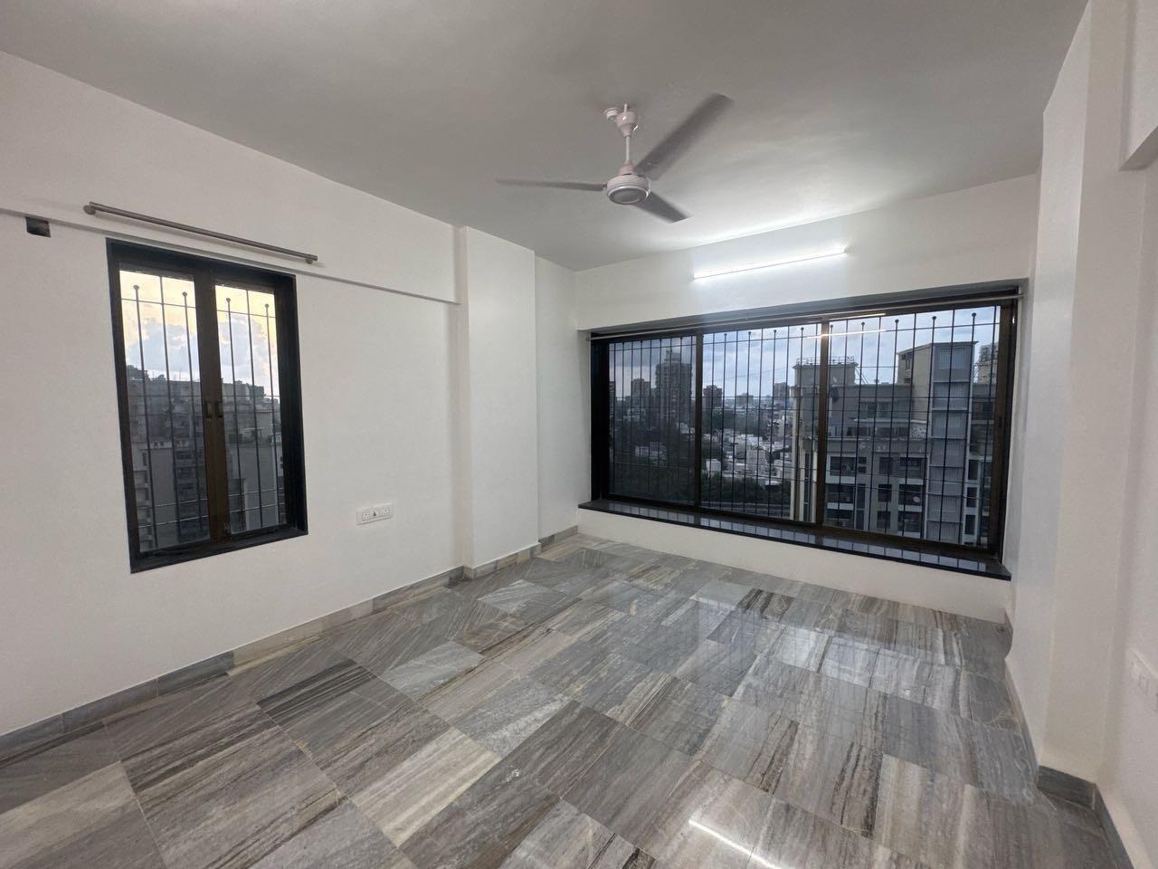 3 BHK + Servant Room Apartment For Rent in Dn Nagar