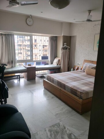 Living Room in 3 BHK Apartment at Lokhandwala Premium Towers, Andheri West – for Rent