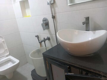 Bathroom in 3 BHK Apartment at Lokhandwala Complex, Andheri West – for Rent