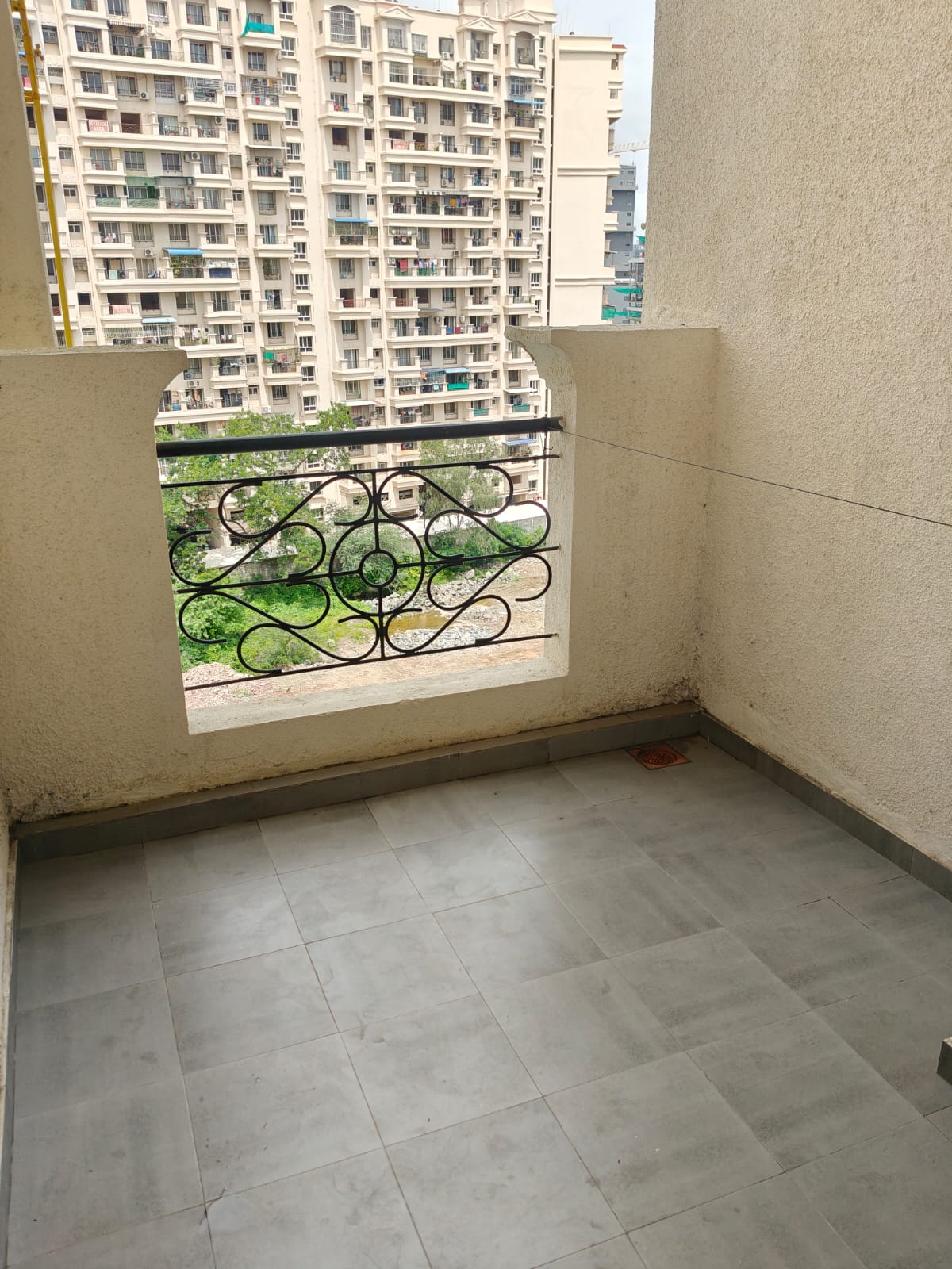 1 BHK + Extra Room Apartment For Rent in Puranik Aldea Anexo