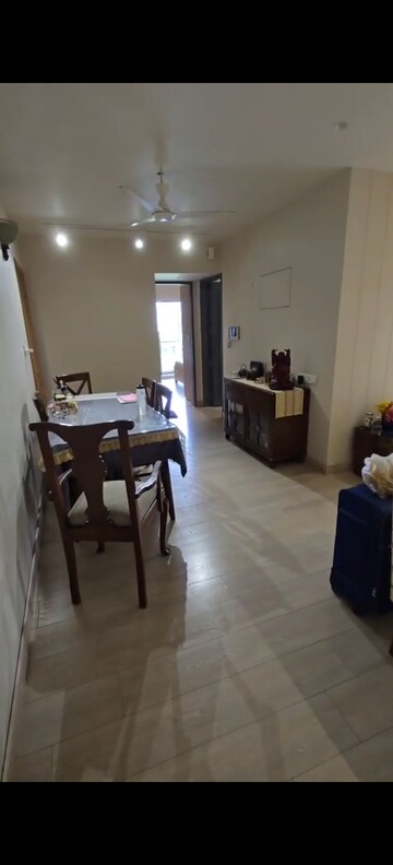 Gym in 2 BHK Apartment at Rustomjee Elita, Andheri West – for Rent