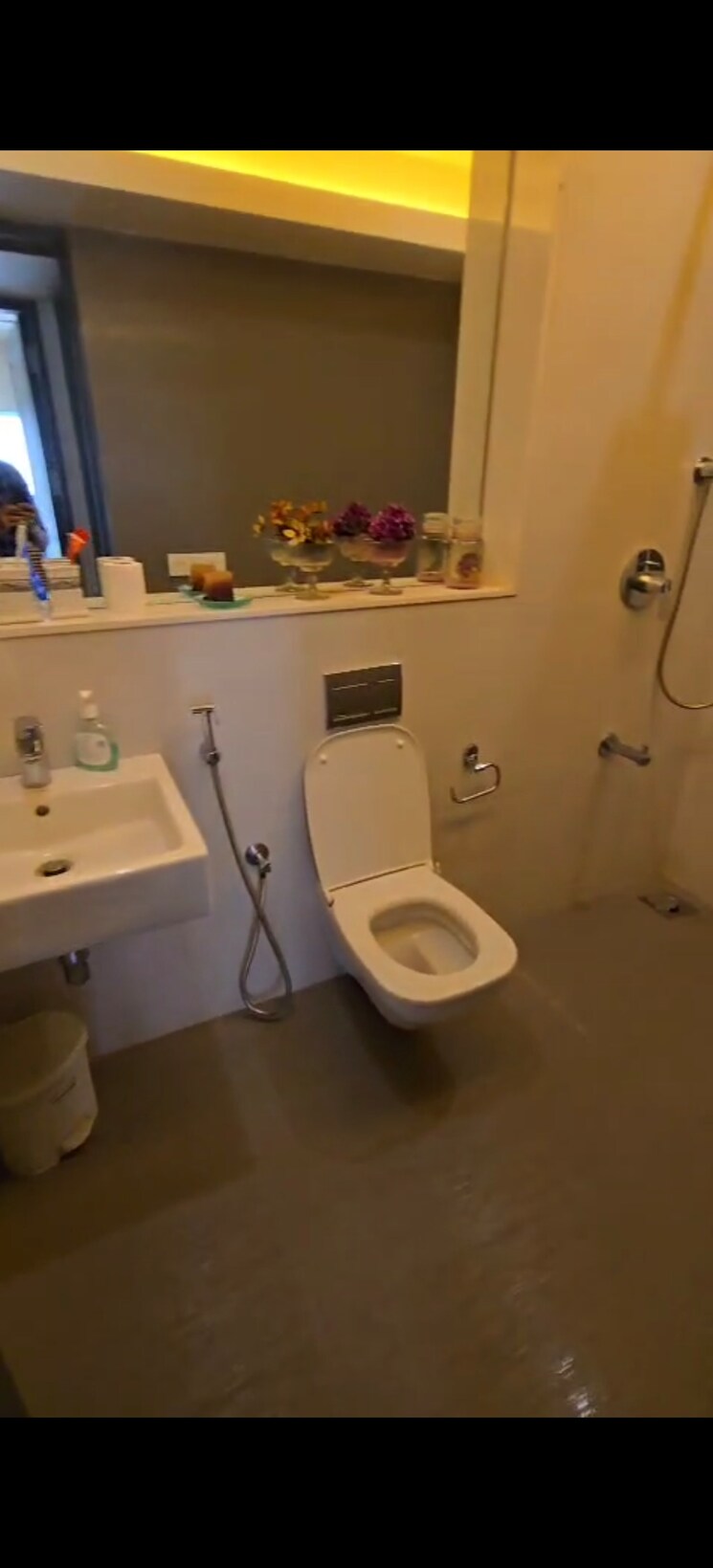 Team Area, rustomjee-elita 2 Bedroom 1300 Sq.Ft. Apartment In Andheri West Mumbai 9026174