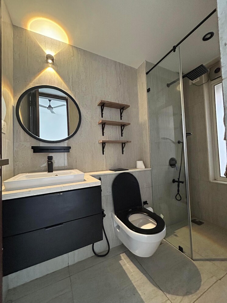 Bathroom, runwal-elegante 4 Bedroom 1658 Sq.Ft. Apartment In Andheri West Mumbai 9026186