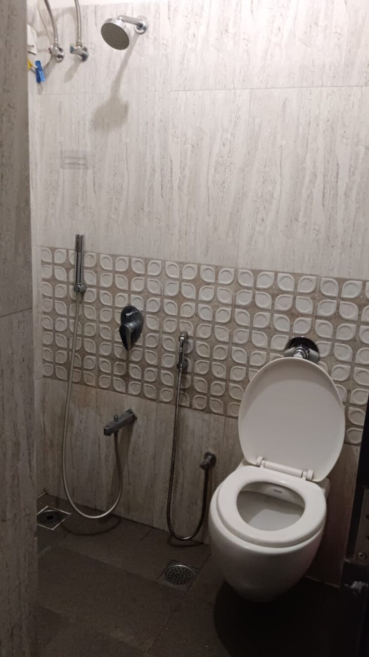 Bathroom, sheth-avante 1 Bedroom 449 Sq.Ft. Apartment In Kanjurmarg West Mumbai 9026191