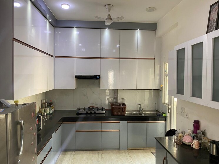 Kitchen, amrapali-heartbeat-city 4 Bedroom 3235 Sq.Ft. Apartment In Sector 107 Noida 9026208
