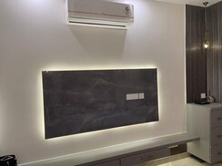 4 BHK + Servant Room Apartment For Sale in Amrapali Heartbeat City