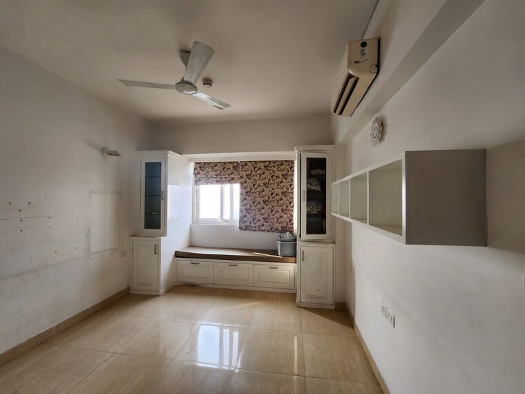 Living Room, amrapali-heartbeat-city 3 Bedroom 1350 Sq.Ft. Apartment In Sector 107 Noida 9026215