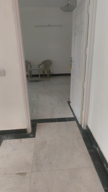 Bathroom in 3 BHK Builder Floor at Unitech South City II, Sector 50 – for Rent
