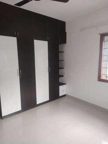 Room in 3 BHK Apartment at Jana Jeeva Orchid, Kr Puram – for Rent