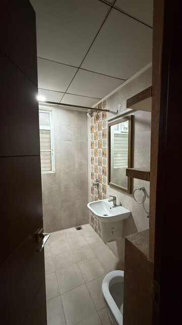 Bathroom in 3 BHK Apartment at Kakatiya Hills, Jubilee Hills – for Rent
