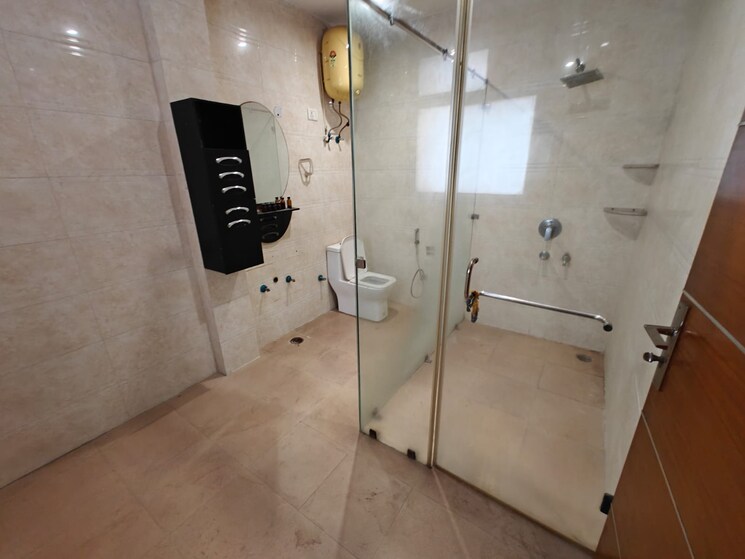 Bathroom, sector 55 1.5 Bedroom 1280 Sq.Ft. Independent House In Sector 55 Noida 9026323