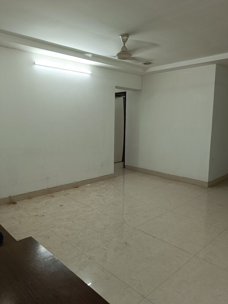 Living Room, cosmos-majestic 3 Bedroom 1150 Sq.Ft. Apartment In Prabhadevi Mumbai 9026329