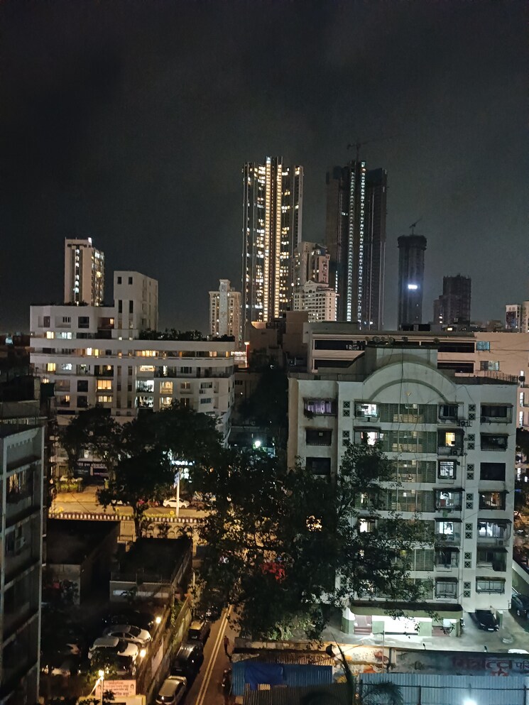 Exterior View, cosmos-majestic 3 Bedroom 1150 Sq.Ft. Apartment In Prabhadevi Mumbai 9026329