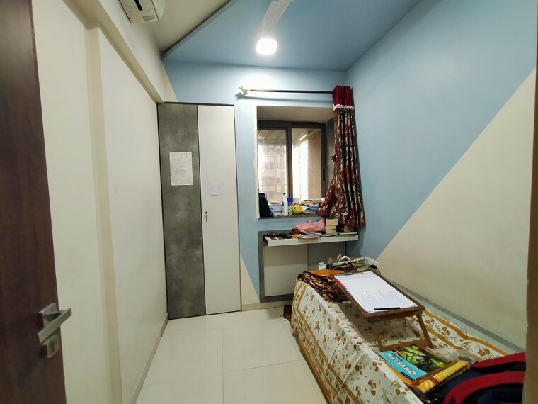 Living Room, lodha-splendora 1.5 Bedroom 453 Sq.Ft. Apartment In Ghodbunder Road Thane 9026349