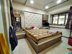 1.5 BHK Apartment For Sale in Lodha Splendora, Ghodbunder Road