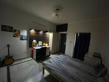 Bedroom in 2 BHK Independent House at Sector 11 – for Rent