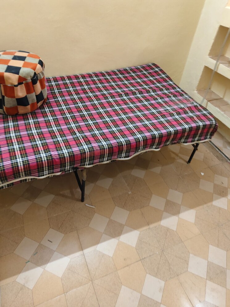 Bedroom, sector 11 2 Bedroom 1250 Sq.Ft. Independent House In Sector 11 Noida 9026367