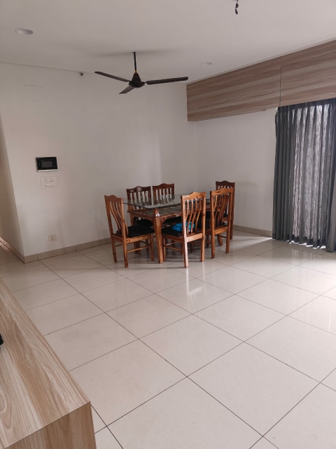 3 BHK Builder Floor For Rent in Paranjape Blue Ridge