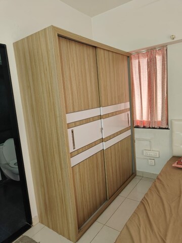 Room in 3 BHK Builder Floor at Paranjape Blue Ridge, Hinjewadi – for Rent