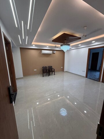 Kitchen in 4 BHK Apartment at Aradhya Homes, Sector 67a – for Rent