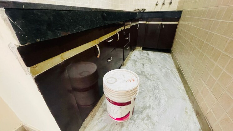 Kitchen, green fields colony 3 Bedroom 1800 Sq.Ft. Builder Floor In Green Fields Colony Faridabad 9026390