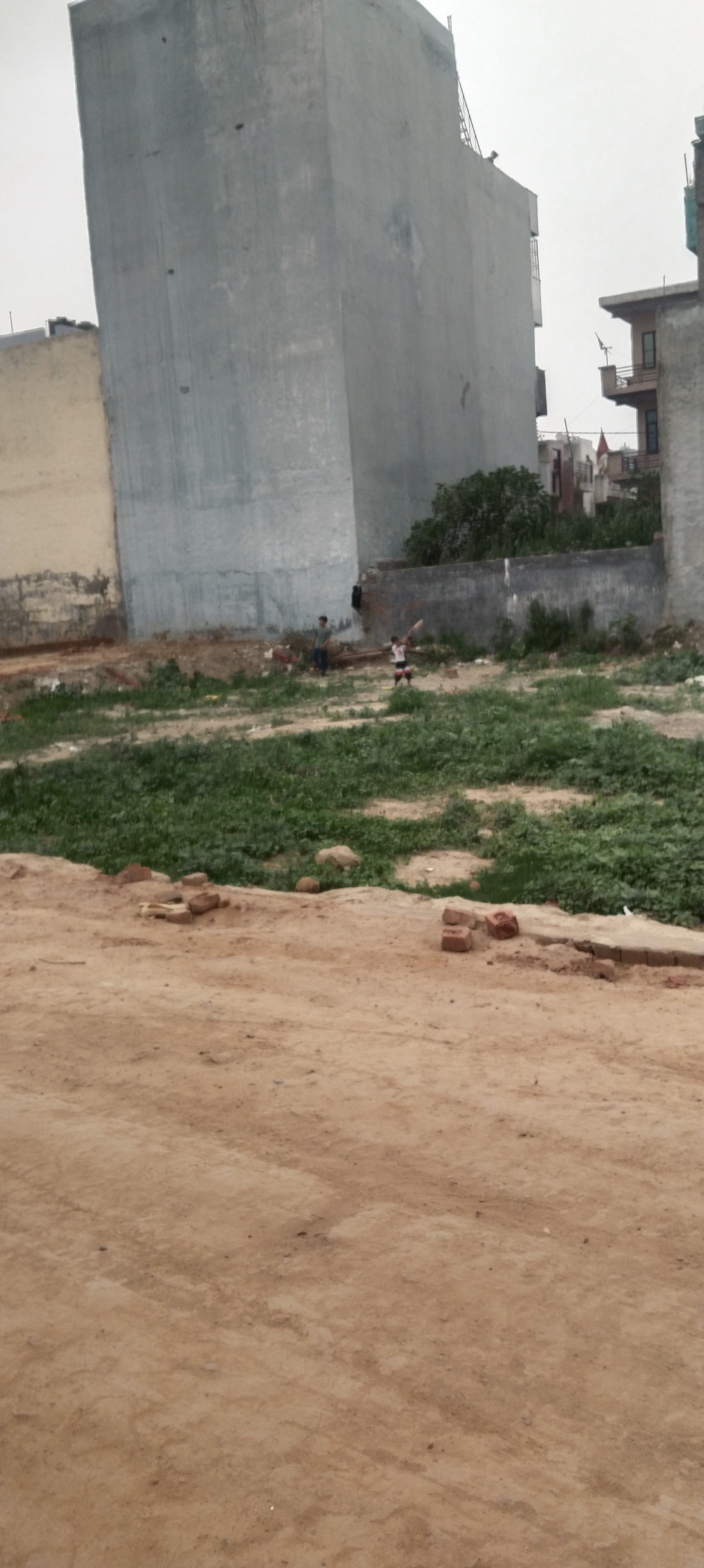 Plot For Sale in New Friends Colony