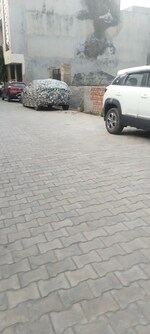 150 Sq.Yd. Plot in New Friends Colony