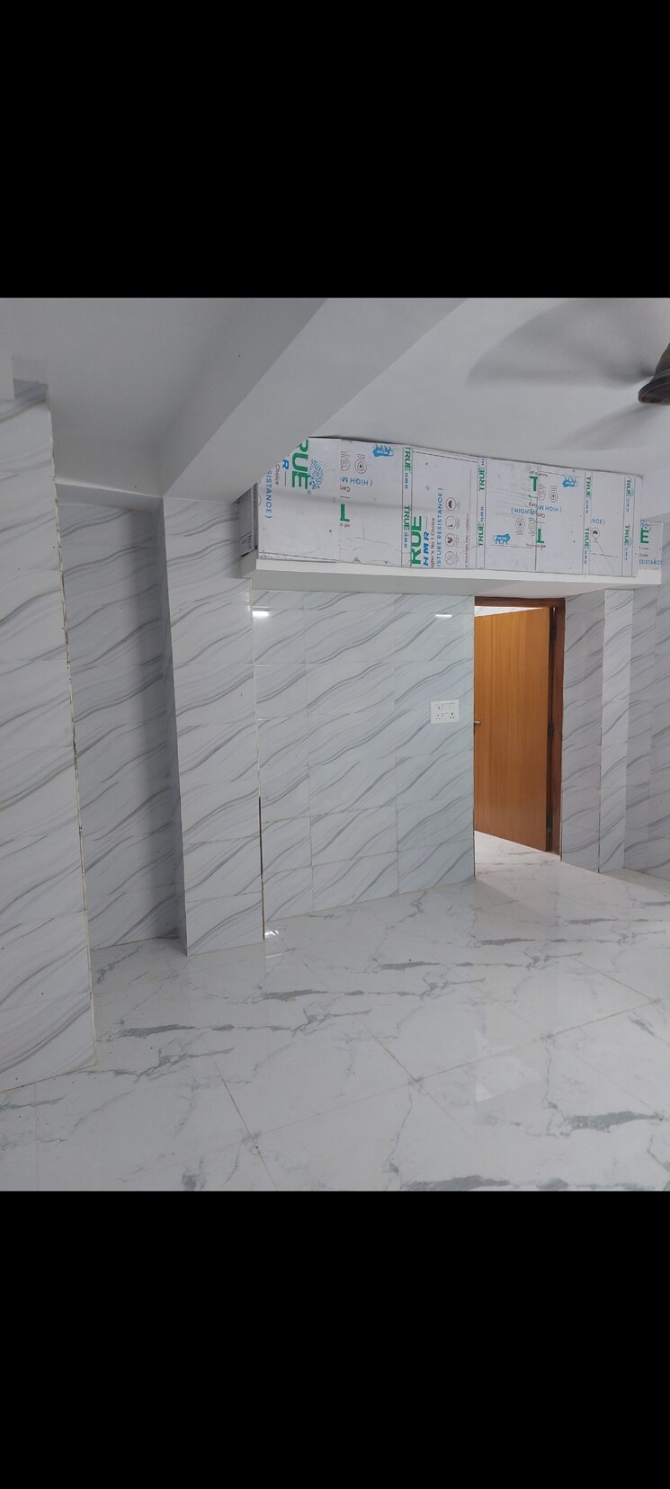 Bathroom, aadharshila-apartment Commercial Office Space 750 Sq.Ft. In Sarita Vihar Delhi 9026421