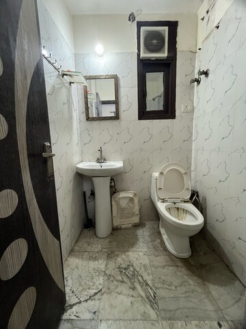 Bathroom in 2 BHK Builder Floor at Saket – for Rent