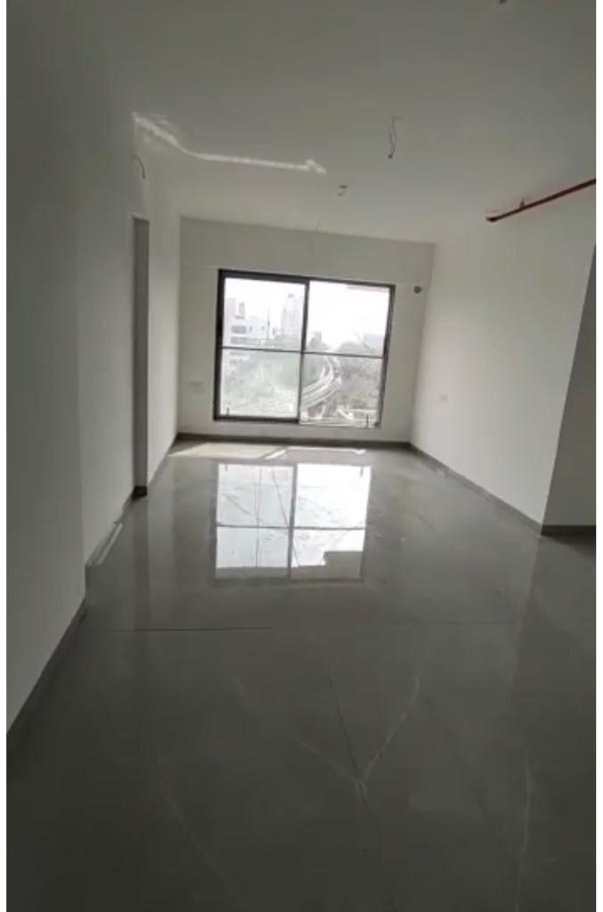 2 BHK Apartment For Sale in Hubtown Seasons