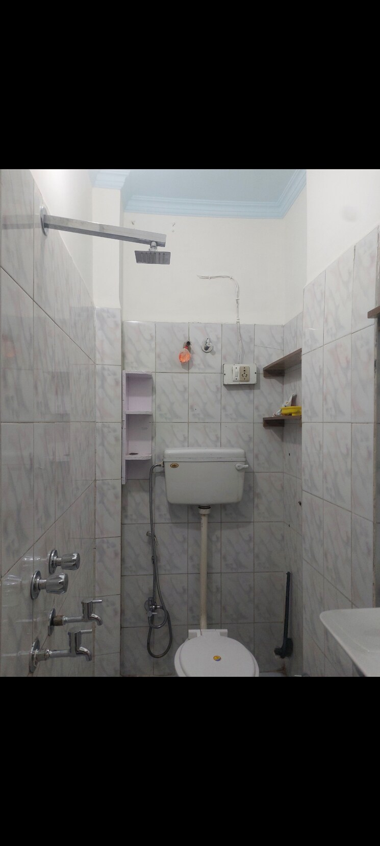 Bathroom, aadharshila-apartment Commercial Office Space 500 Sq.Ft. In Sarita Vihar Delhi 9026456