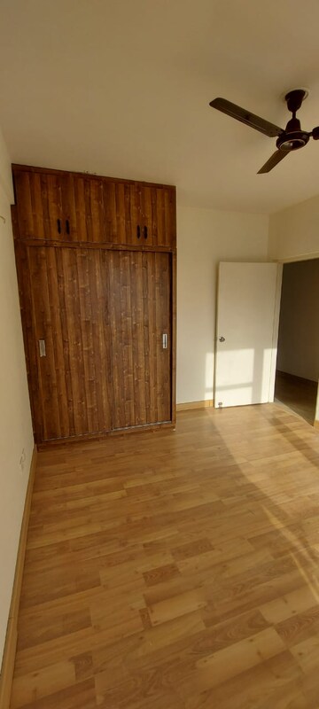 Room in 3 BHK Builder Floor at Puri Aman Vilas, Sector 89 – for Rent