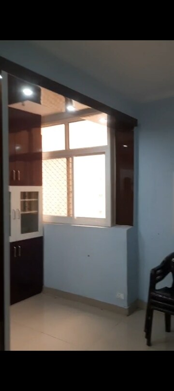 Room in 2 BHK Apartment at Supertech Ecovillage I, Sector 1 Greater Noida – for Rent