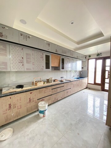 Kitchen in 3 BHK Builder Floor at Parklands, Sector 85 – for Rent