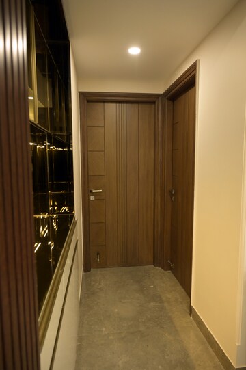 Building Lobby in 4 BHK Builder Floor at Greater Kailash I – for Rent