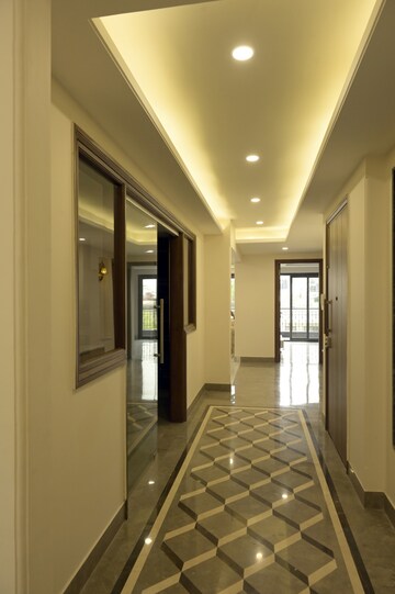 Building Lobby in 4 BHK Builder Floor at Greater Kailash I – for Rent