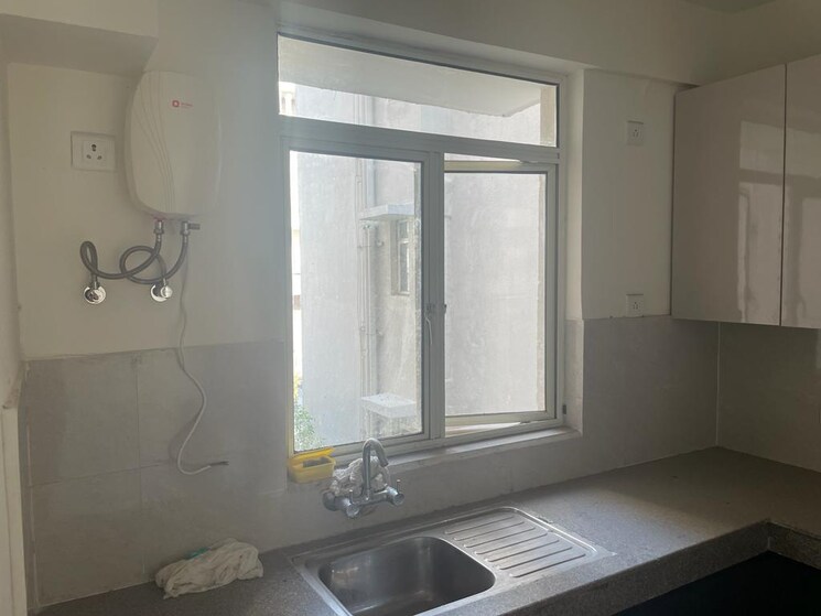 Room, puri-aman-vilas 3 Bedroom 200 Sq.Yd. Builder Floor In Sector 89 Faridabad 9026544