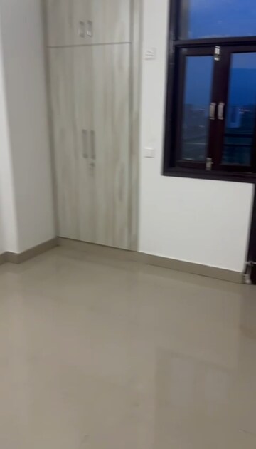 3 BHK Apartment For Rent in Sanchar Nest Palm Valley, Wave City