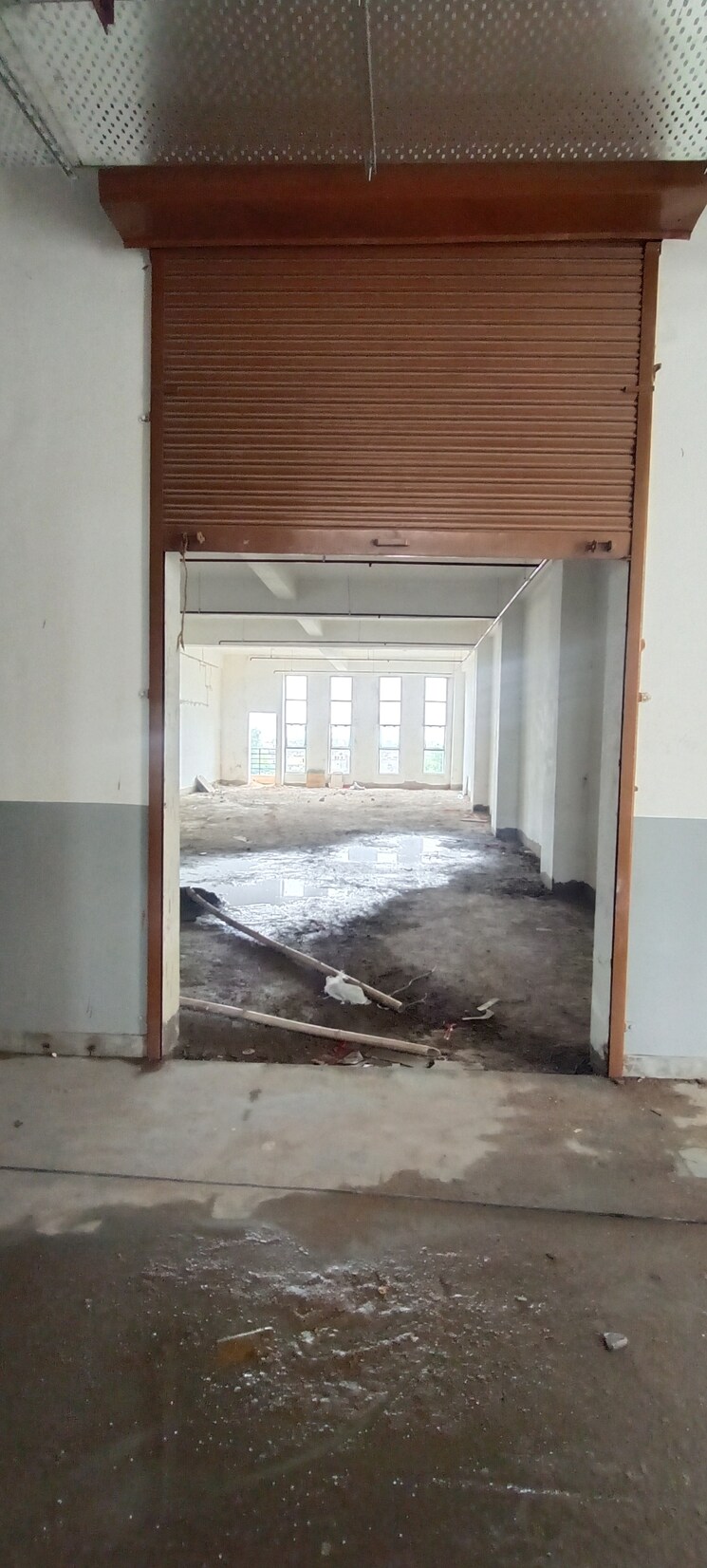 Hall, foundry nagar Commercial Office Space 2528 Sq.Ft. In Foundry Nagar Agra 9026566