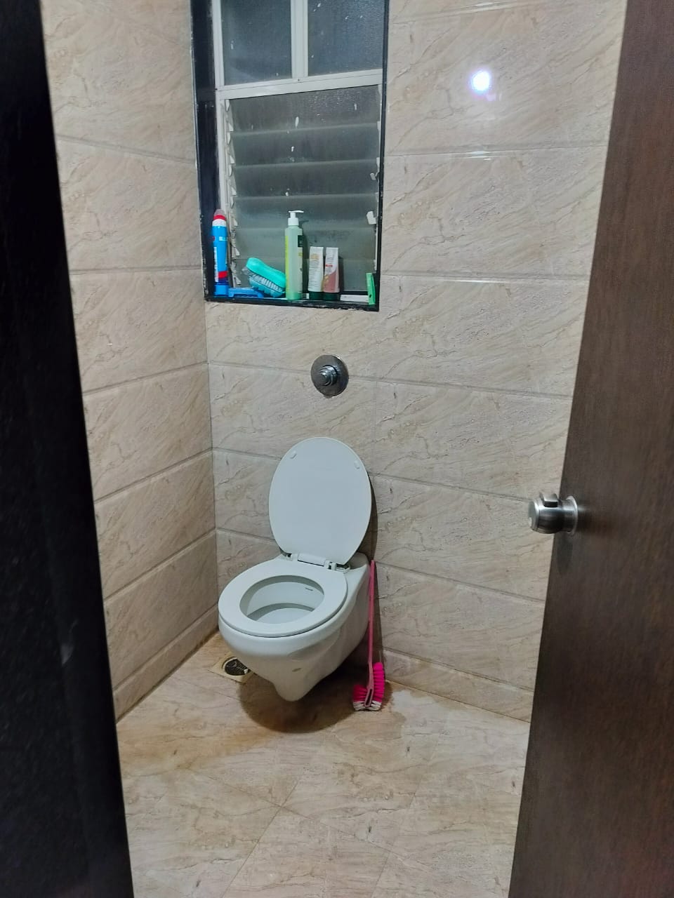 2 BHK + Pooja Room Apartment For Sale in Kingston Avenuepiple Saud