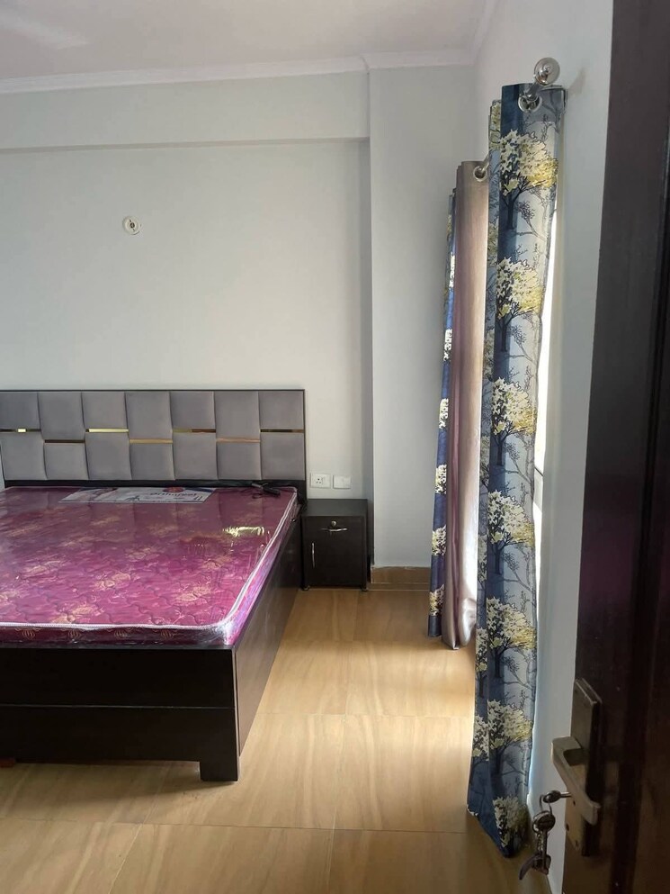 Bedroom, ip extension 3 Bedroom 1250 Sq.Ft. Apartment In Ip Extension Delhi 9026570
