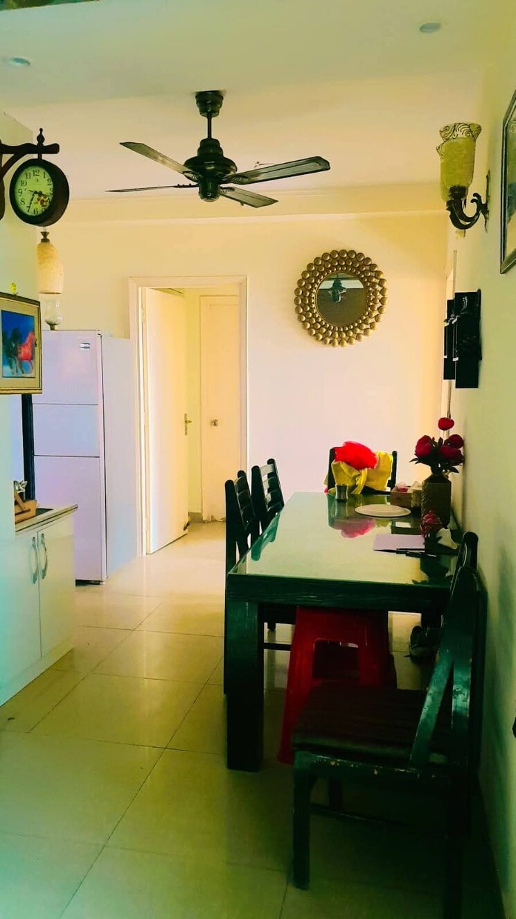 Living Room, ip extension 3 Bedroom 1600 Sq.Ft. Apartment In Ip Extension Delhi 9026583