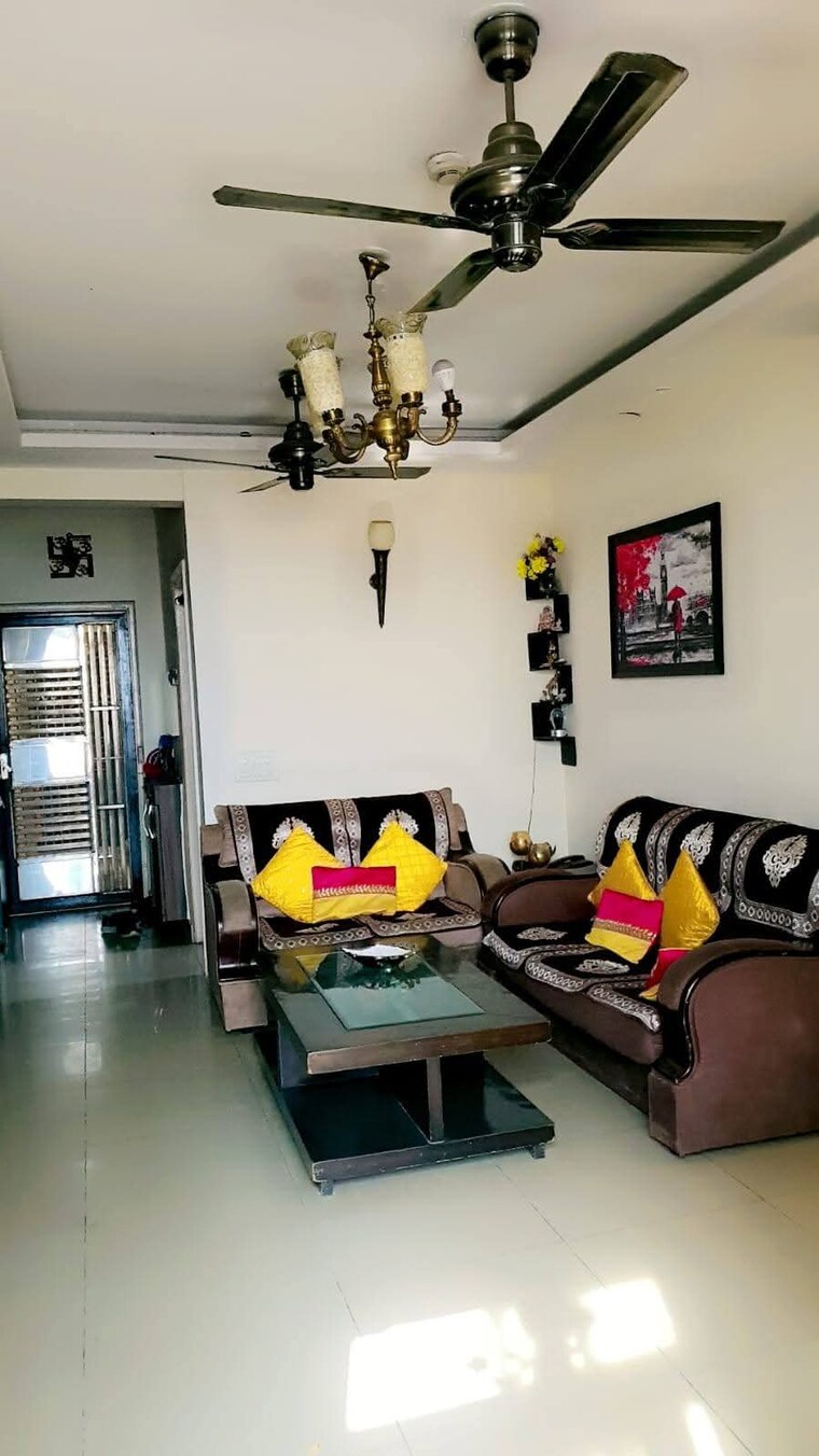 Living Room, ip extension 3 Bedroom 1600 Sq.Ft. Apartment In Ip Extension Delhi 9026583