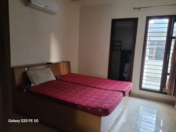 Bedroom in 3 BHK Builder Floor at Sector 89 – for Rent