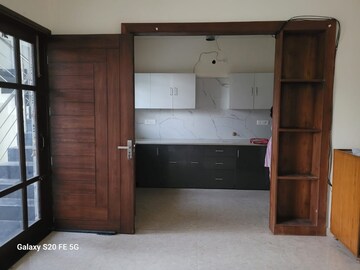 Kitchen in 3 BHK Builder Floor at Sector 89 – for Rent