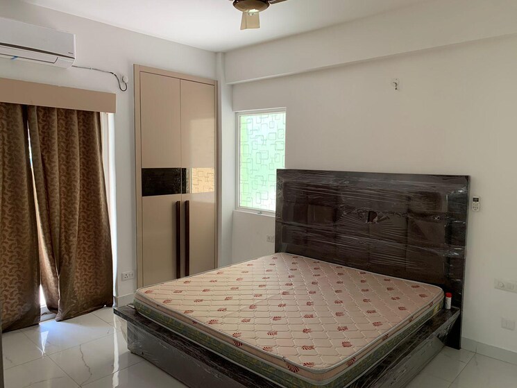 Bedroom, purvanchal-royal-city 4 Bedroom 3210 Sq.Ft. Apartment In Chi V Greater Noida Greater Noida 9026614