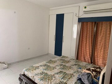 Bedroom in 4 BHK Apartment at Purvanchal Royal City, Chi V Greater Noida – for Rent