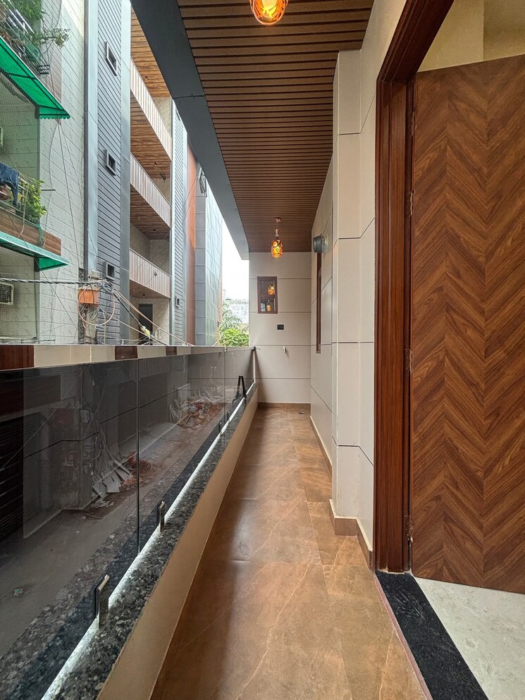 Balcony, ip extension 3 Bedroom 1250 Sq.Ft. Apartment In Ip Extension Delhi 9026591