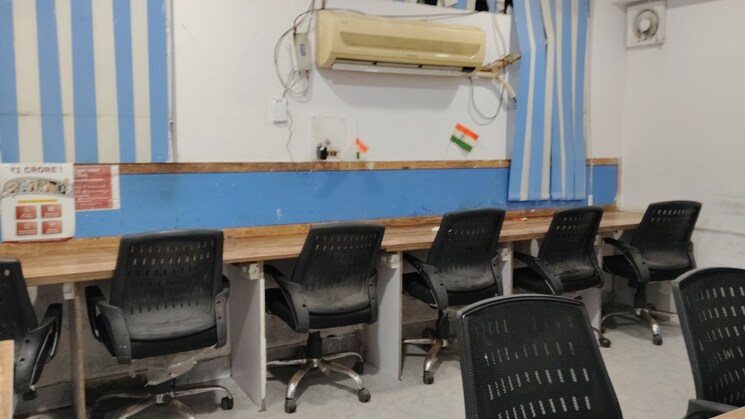 Team Area, sector 3 Commercial Office Space 550 Sq.Ft. In Sector 3 Noida 9026620