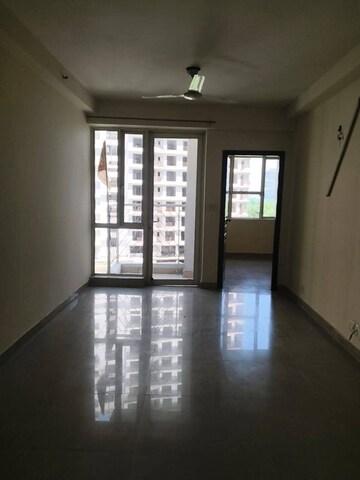 Room in 3 BHK Apartment at Ip Extension – for Sale